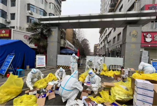 下沉一线，爱心抗疫！陕西J9集团平台集团累计捐款逾48万元