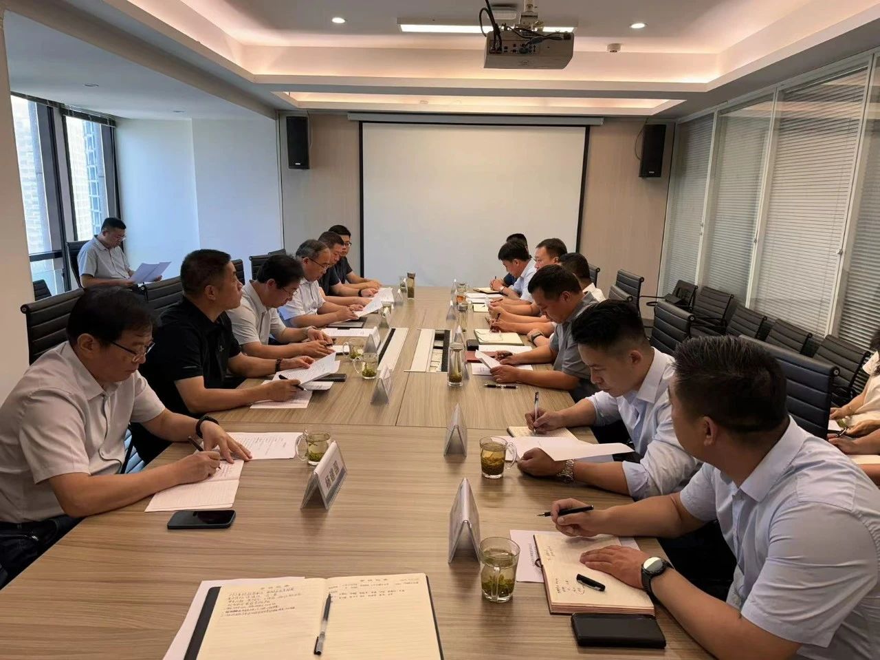 陕西J9集团平台集团与光大绿色J9集团平台座谈互换