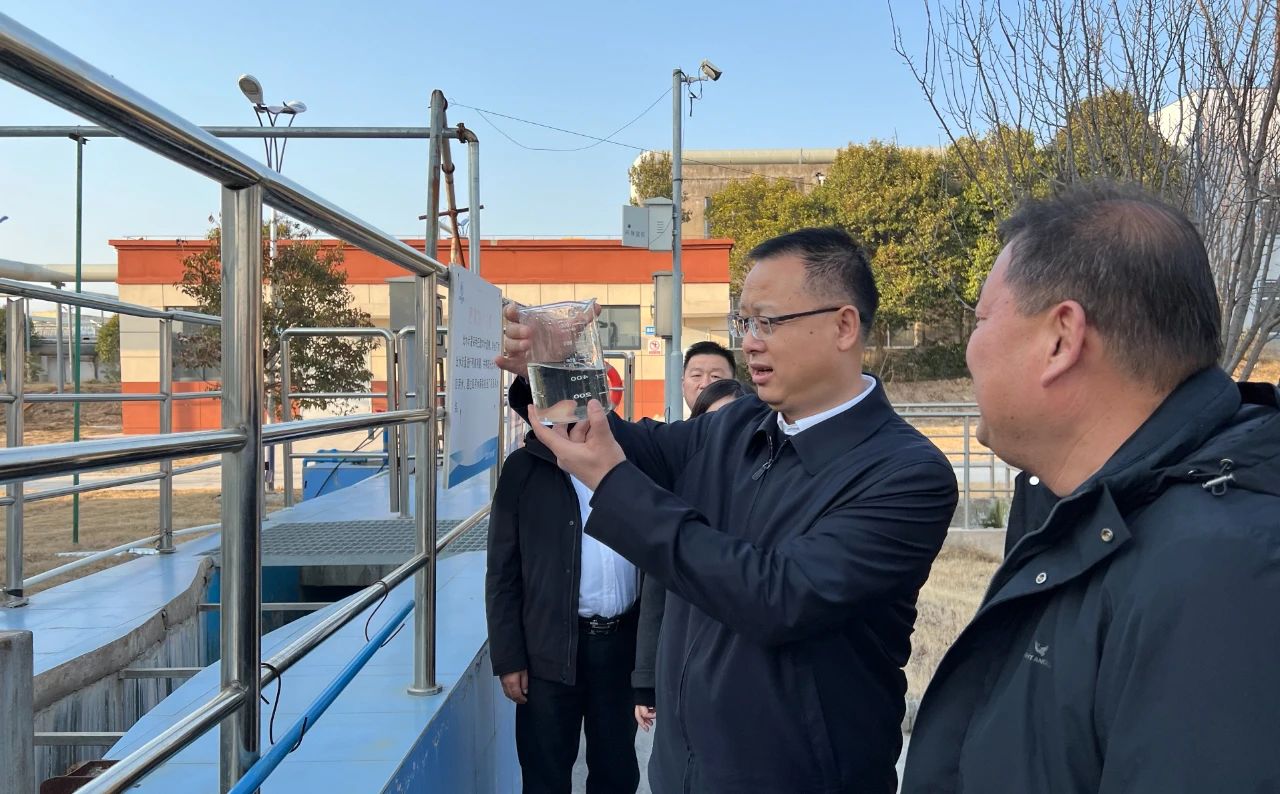 陕西J9集团平台集团与大荔县当局座谈互换